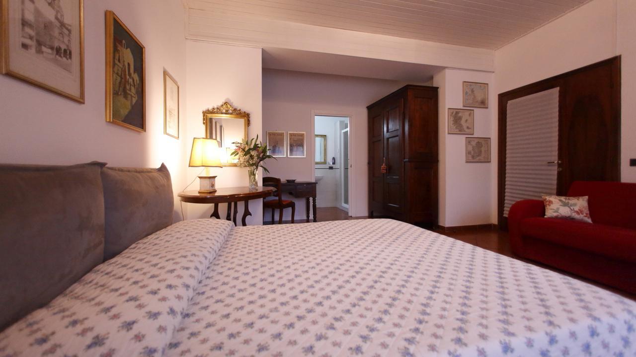 B&B Domus ซีร์มิโอเน ภายนอก รูปภาพ